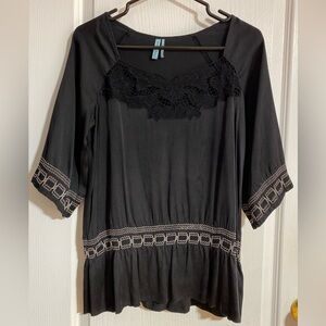 Guess by Marciano Silk Lace Flowy Square Neckline 3/4 Sleeve Blouse Size Small
